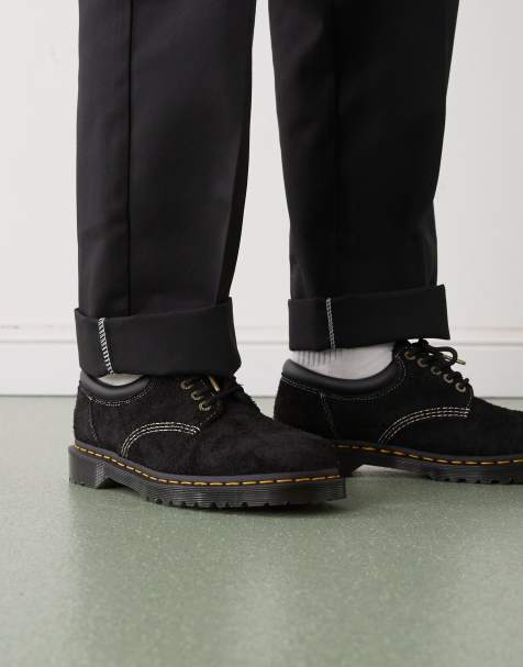 Dr Martens – 8053 – Czarne zamszowe buty z 5 rzędami oczek - view 1
