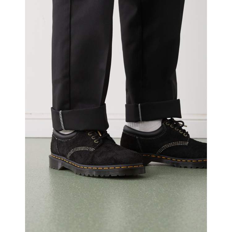 Dr Martens – 8053 – Czarne zamszowe buty z 5 rzędami oczek