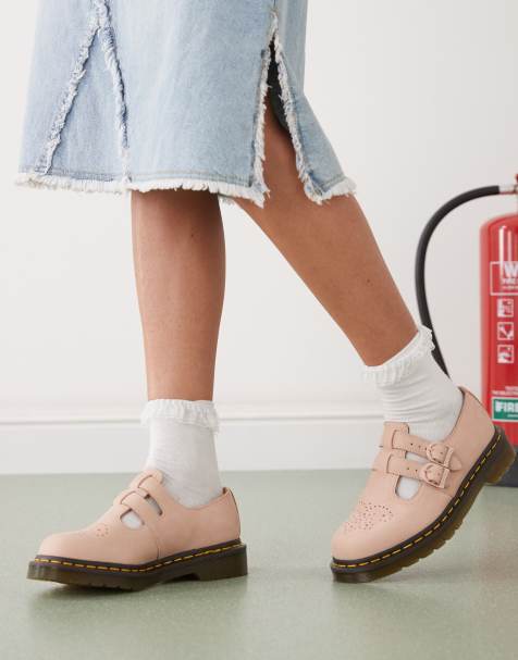 Dr. Martens – 8065 – Mary-Jane-Schuhe in Puderrosa - view 1