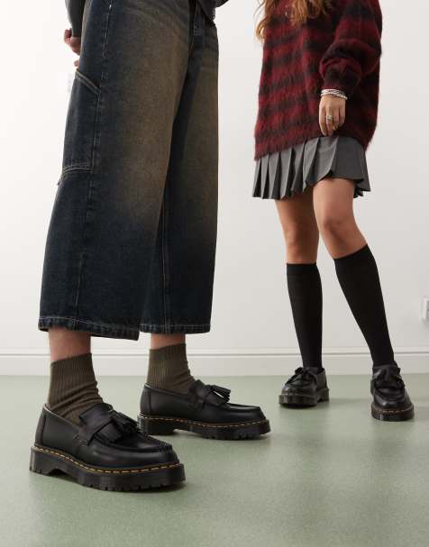 Dr Martens – Adrian Bex – Svarta loafers i läder och unisex-modell - view 1