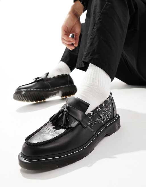 Dr. Martens Adrian Loafer in Schwarz mit Quasten und gothischem Western Design ASOS