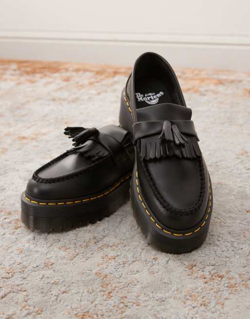 Dr Martens – Adrian Quad – Svarta loafers i slätt läder och unisex-modell, 3 av 4