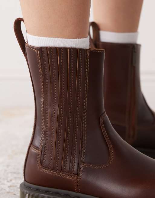 Dr. Martens - Amaayah - Bottines faciles à enfiler en cuir - Fauve, 3 de 4