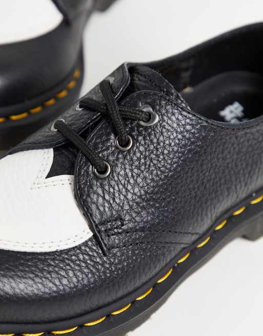 Dr Martens Amore heart toe flat shoes in black | ASOS