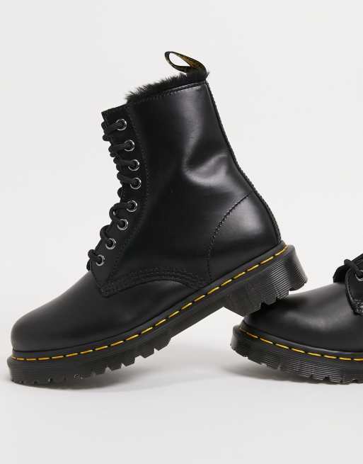 Dr Martens Atlas 8 eye fluff lined boots in black, 2 of 4