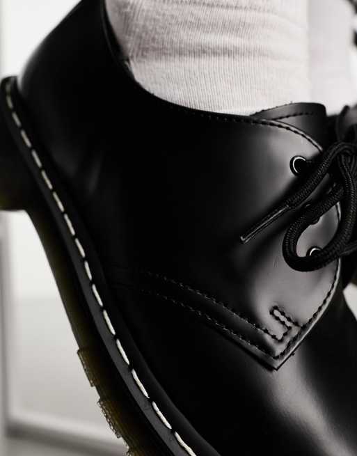 靴 UK10 1461 White Stitch Black Dr.Martens Dr. Martens 1461 White Stitch Shoe in Black | REVOLVE