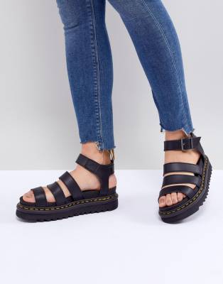 dr martens -  – Blaire – Schwarze, vegane Sandalen mit dicker Sohle