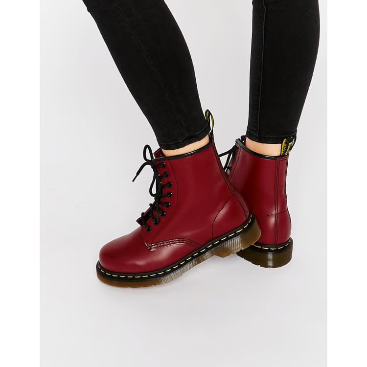 Dr Martens Bottes lisses 8 illets Rouge cerise ASOS