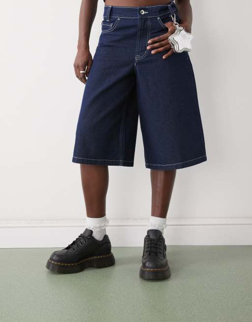 Dr Martens Buzz 5 eye shoes in black