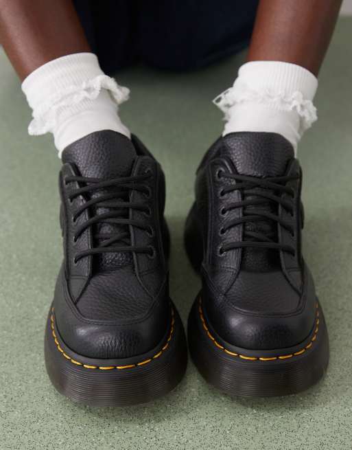 Dr Martens Buzz 5 eye shoes in black