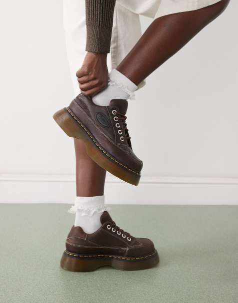 Dr Martens Buzz 5 eye shoes in brown - view 1