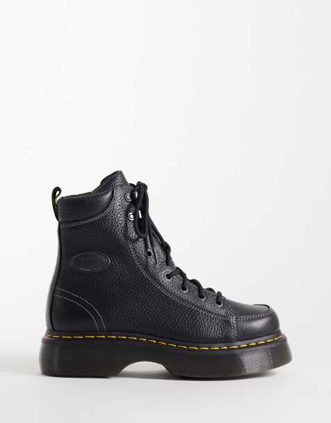 Dr Martens - Buzz - Laarzen met 8 veteroogjes in zwart - view 1