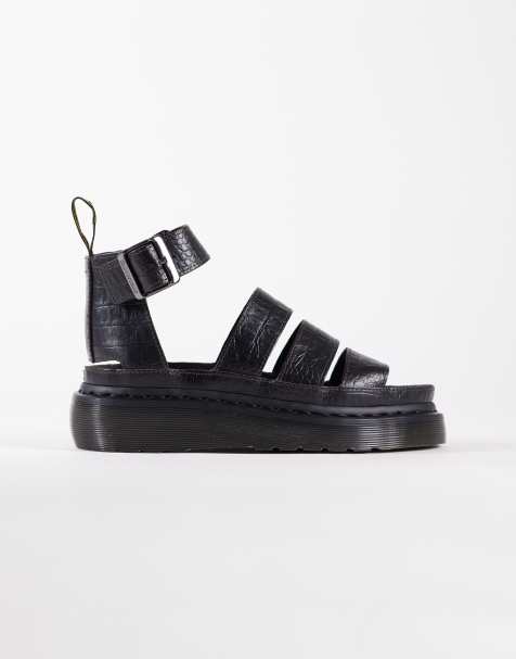 Dr Martens – Clarissa Quad – Brązowe sandały z wytłoczonym wzorem skóry krokodyla - view 1