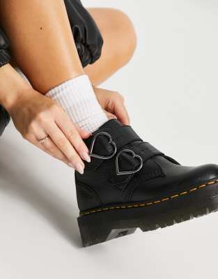 Dr martens shop with heart buckles