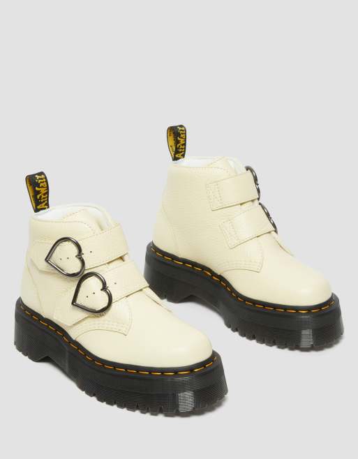 Dr martens clearance boots with heart