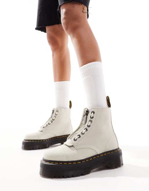 Doc martens cheap white socks