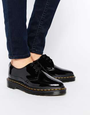 doc martens flat shoes