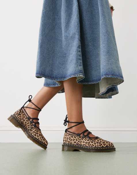 Dr Martens - Elphie II - Schoenen met veters in dierenprint - view 1