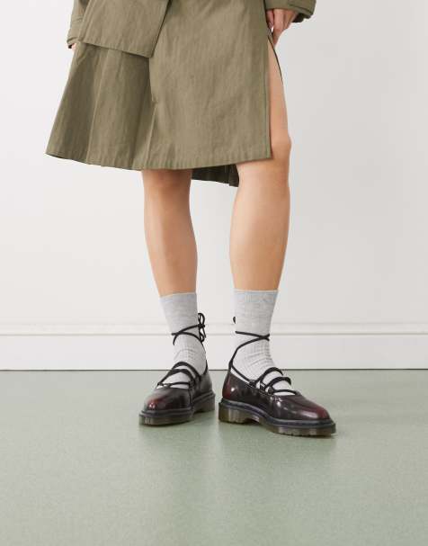 Dr. Martens – Elphie – Schnürschuhe in Kirschrot - view 1