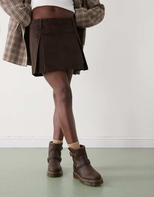 Dr. Martens - Enkellaarzen met harnasdetail in bruin , 2 van 4