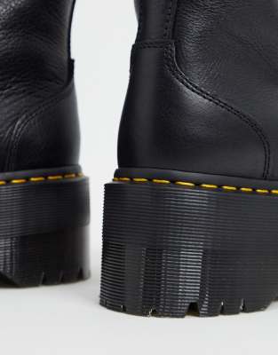 doc martens 10 hole