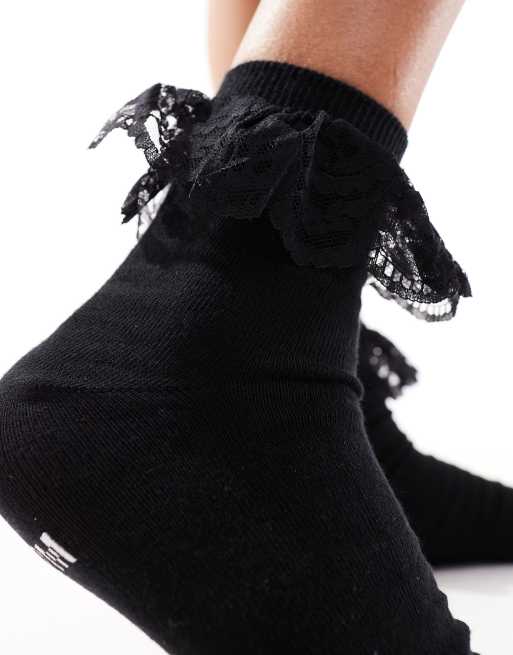 Dr martens best sale frilly socks