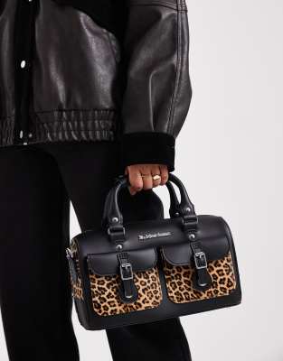 Dr. Martens - Henkeltasche mit Leopardenmuster und Kunstfell-Detail-Bunt