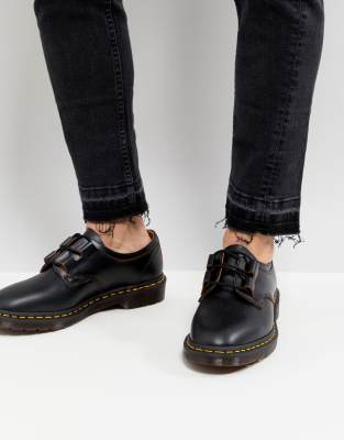 dr martens ghillie black