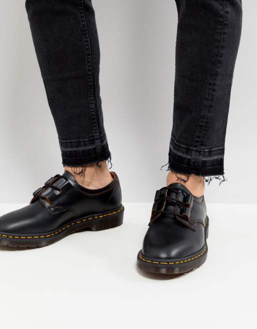 Doc martens 2024 smart casual