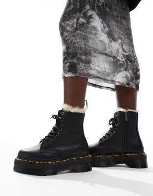 Dr Martens Jadon fur lined 8 eye boots in black pisa φωτογραφία