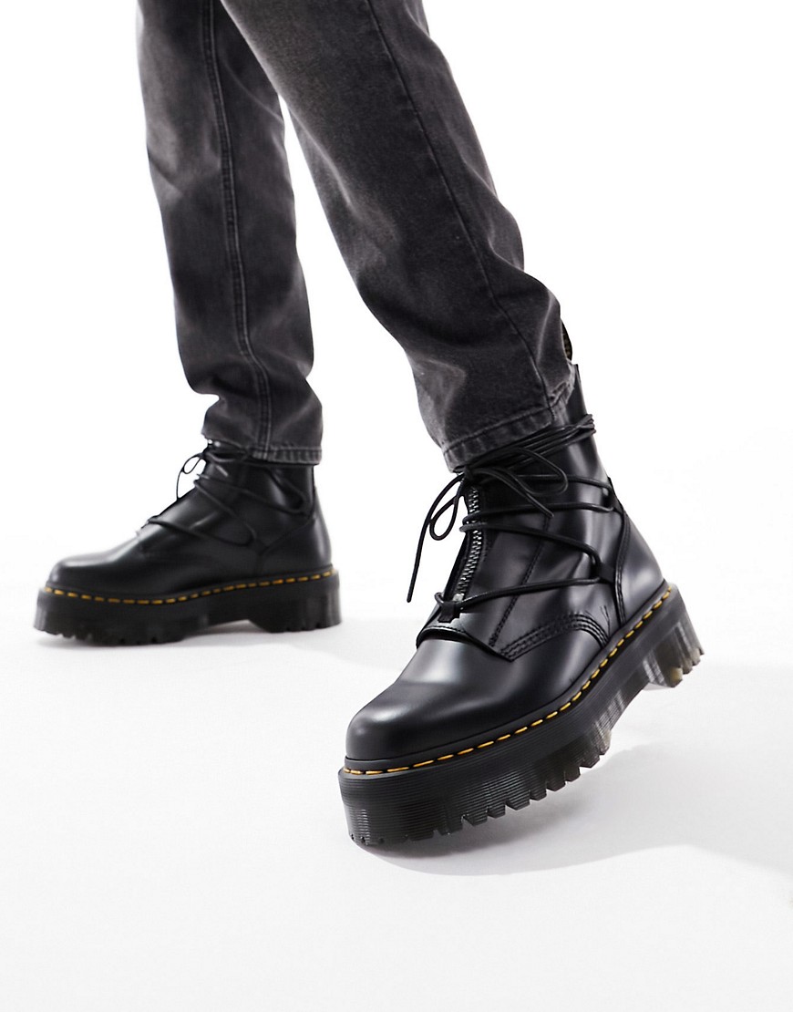 dr martens jarrick ii lace up boots in black smooth leather