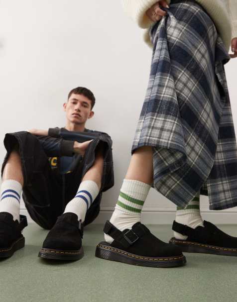 Dr. Martens – Jorge II – Czarne, zamszowe mule unisex - view 1