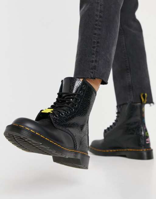 dr martens keith haring