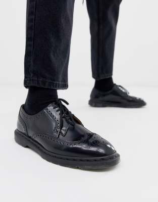 Dr Martens Kelvin Czarne buty brogsy z polerowanej sk ry