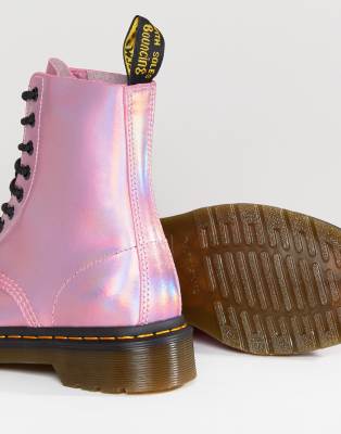 martens holographic