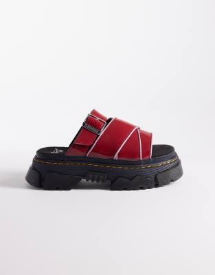 Dr. Martens - Mattison - Slider-Sandalen aus Lackleder in Scharlachrot