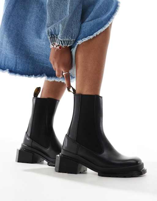 Dr Martens Maybole chelsea boots in black leather | ASOS