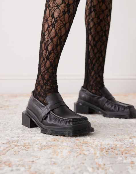 Dr Martens Maybole loafer in black - view 1