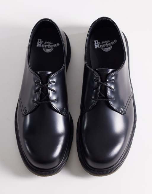 Dr Martens Mayfare shoes in smooth black, 2 of 4
