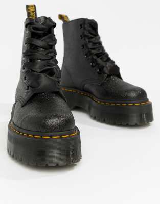 dr martens molly platform boot