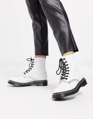 dr martens flat boots