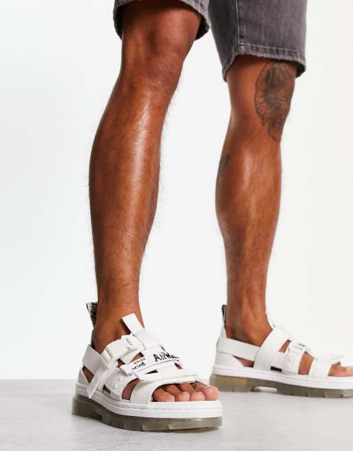 Dr Martens - Pearson - Sandalen in wit
