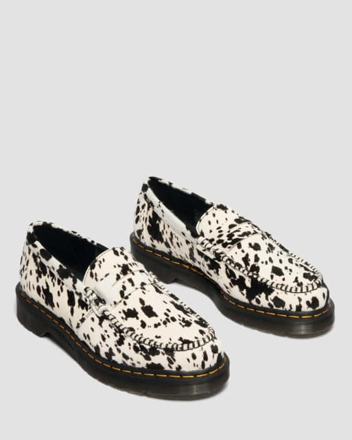 Dr Martens – Penton – Czarne loafersy unisex z włosiem w cętki dalmatyńczyka, 3 z 4