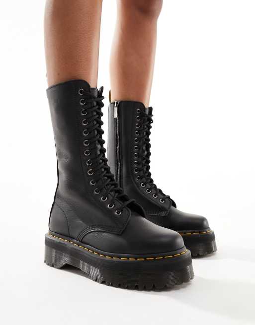 Dr. Martens – Quad – Svarta boots i läder med 14 par öljetter i unisex-modell, 4 av 4