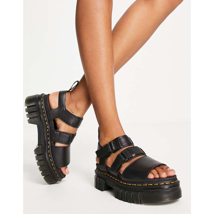 Dr Martens Ricki 3-strap sandals in black | ASOS