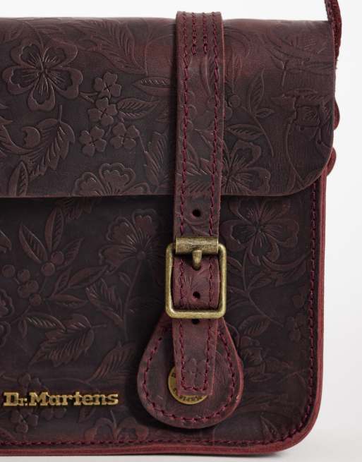 Dr. Martens – Satchel Bag in Cherry Red Crazy Horse mit Blumenprägung, 3 von 4