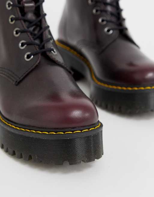 Dr Martens Shriver Hi Wyoming Bottines talon Bordeaux ASOS