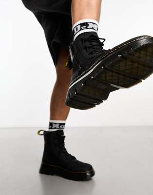 Dr Martens Tarik zip 8 eye boots in black leather | ASOS