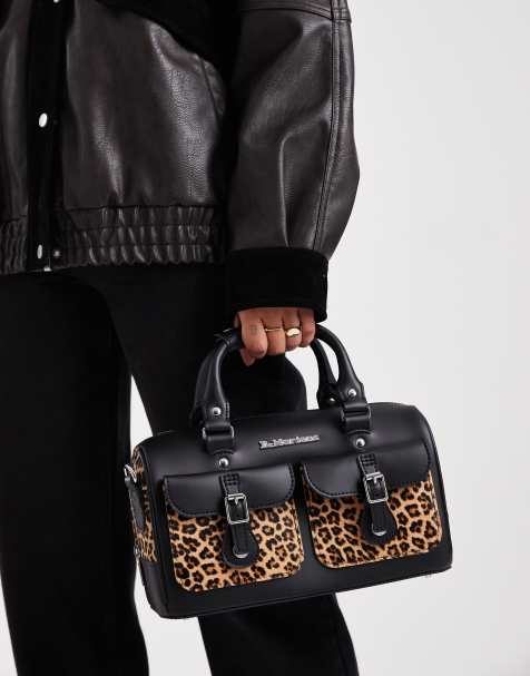 Dr. Martens - Taske med hank øverst og leopardprint med vamset finish - view 1