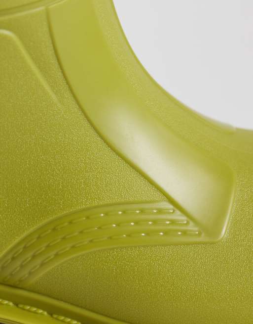 Dr Martens unisex 101 low rain boots in golden lime, 3 of 4